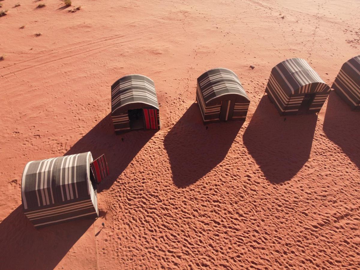 Wadi Rum Meteorite Camp Luaran gambar