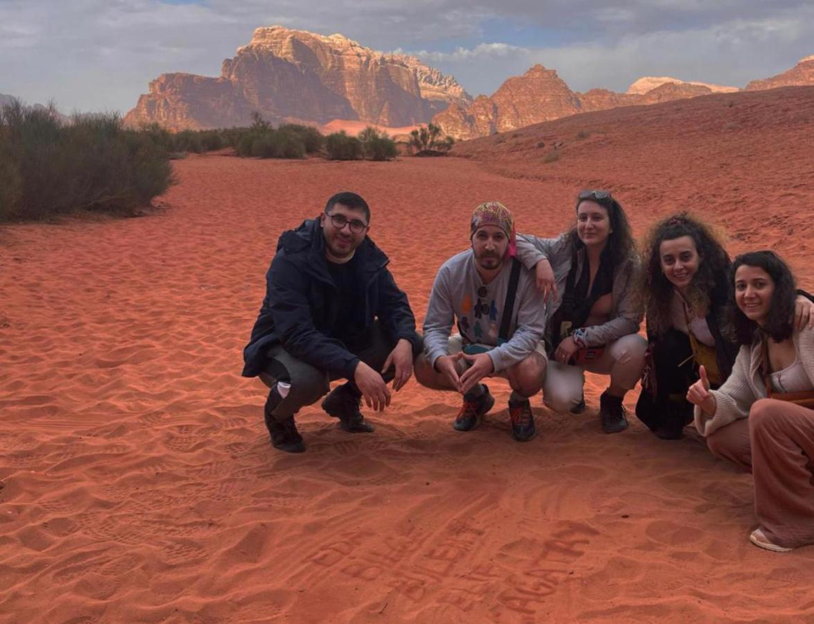 Wadi Rum Meteorite Camp Luaran gambar
