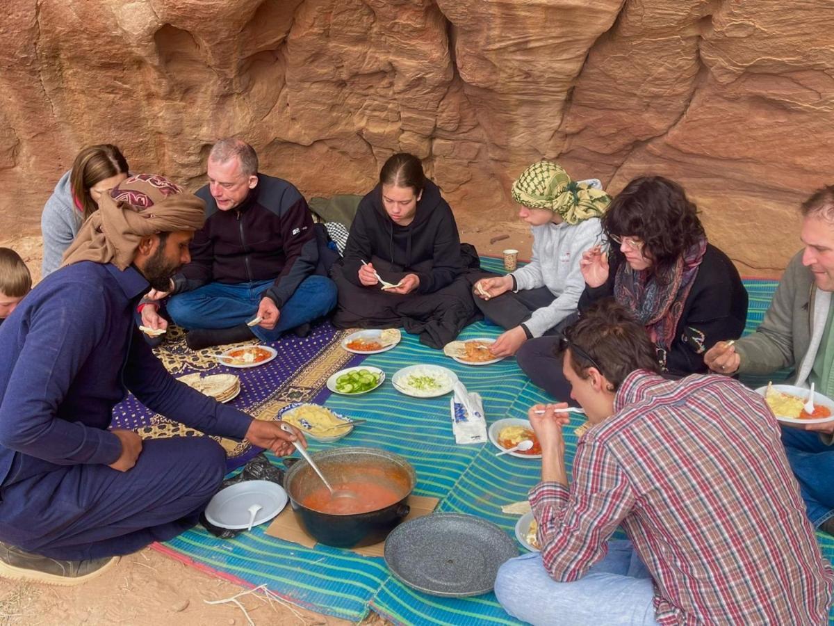 Wadi Rum Meteorite Camp Luaran gambar