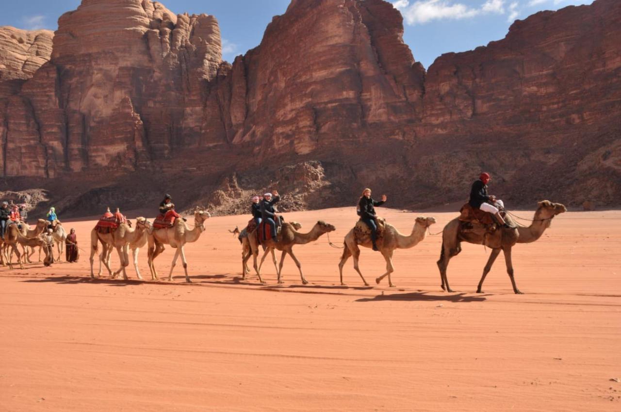 Wadi Rum Meteorite Camp Luaran gambar